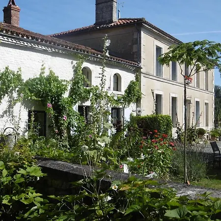 Les 2 Madeleine Bed & Breakfast