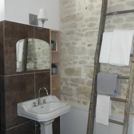 Bed & Breakfast Les 2 Madeleine Saint-Saturnin-du-Bois