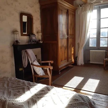 Couette-café Les 2 Madeleine 3*
